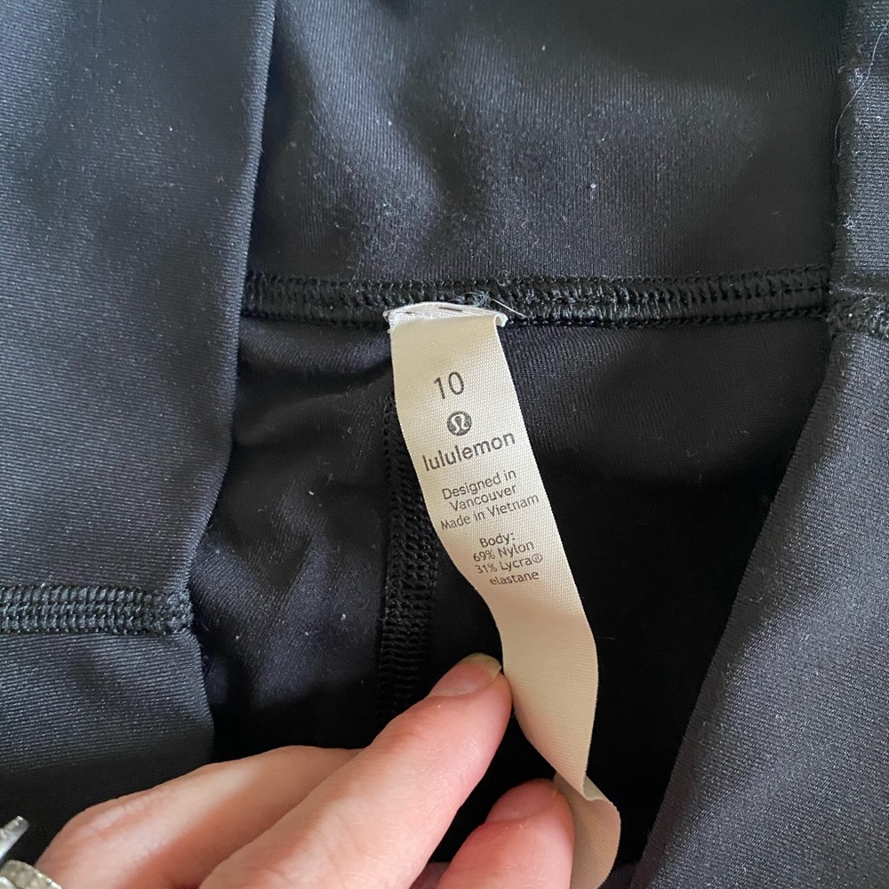 Lululemon leggings - Picture 2 of 3